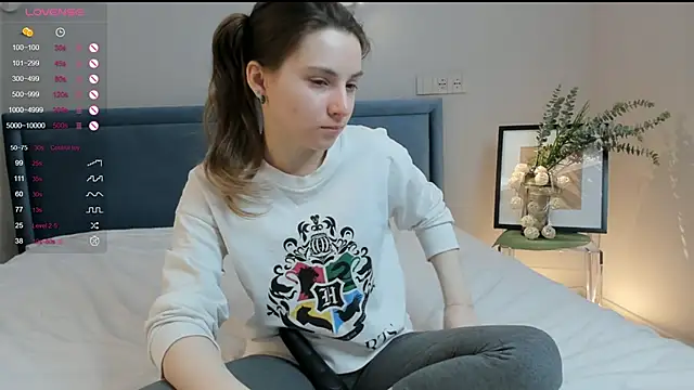 DonnaBurkee online show from February 2025 04:11:02 PM