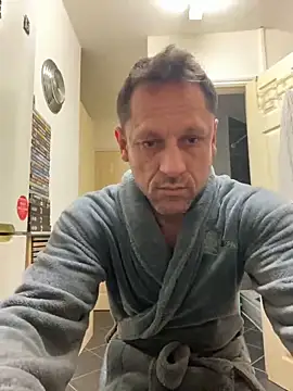 Snapshot of Yourhotboy_42 chatting on February 2025 05:48:01 PM Yourhotboy 42 online show from February 2025 05:48:01 PM