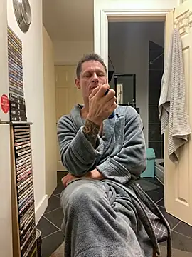 Snapshot of Yourhotboy_42 chatting on February 2025 08:51:02 PM Yourhotboy 42 online show from February 2025 08:51:02 PM