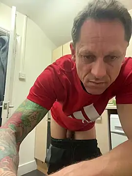 Snapshot of Yourhotboy_42 chatting on March 2025 10:32:02 PM Yourhotboy 42 online show from March 2025 10:32:02 PM