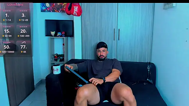 Snapshot of naugthy_dominant chatting on November 2025 08:53:01 PM naugthy dominant online show from November 2025 08:53:01 PM