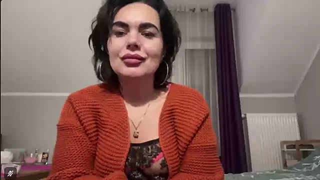 Snapshot of DESIREjenny chatting on December 2025 08:08:02 AM DESIREjenny online show from December 2025 08:08:02 AM