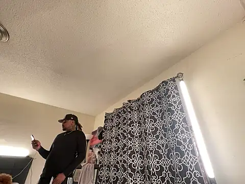 4EVAGLACIERS online show from December 2024 04:29:02 AM