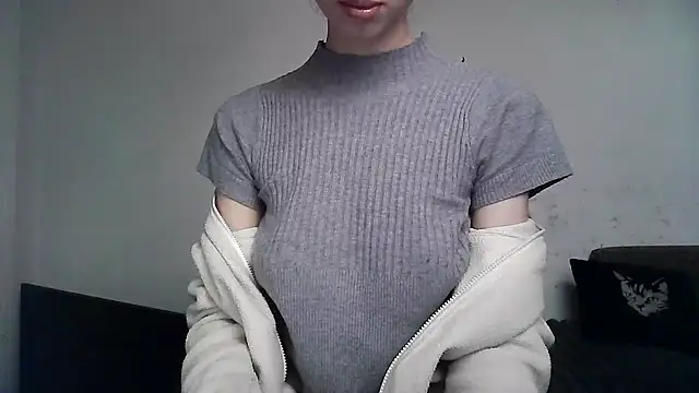 ElizaSwon online show from October 2025 01:42:02 PM