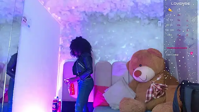 puca ebony online show from November 2025 07:39:02 PM