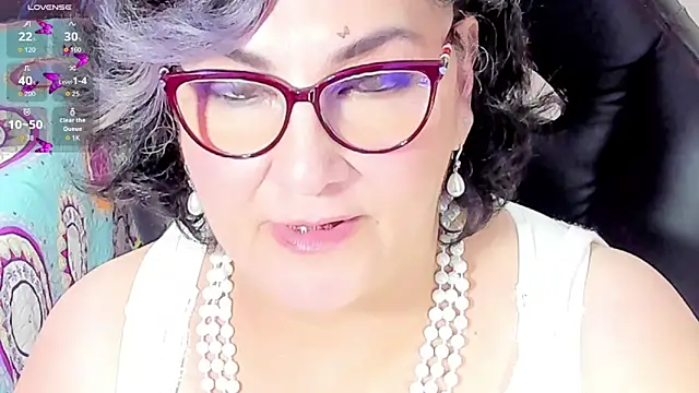 cataleya mom online show from September 2025 03:24:01 PM