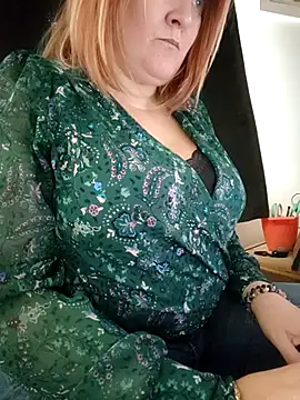 lady charlyne online show from October 2025 11:38:02 AM