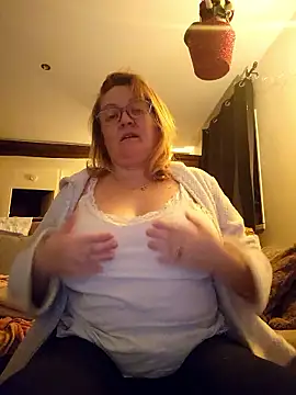 lady charlyne online show from January 2026 07:04:02 PM