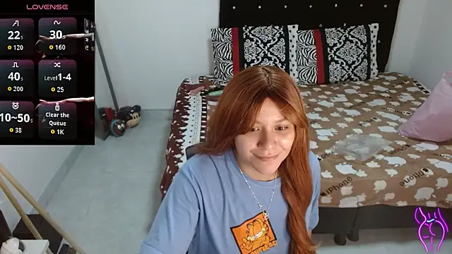 Snapshot of soniafuckboobs chatting on November 2025 12:27:02 PM soniafuckboobs online show from November 2025 12:27:02 PM