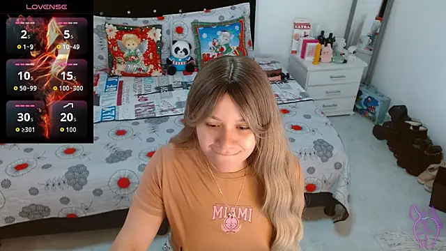 Snapshot of soniafuckboobs chatting on December 2025 12:31:02 PM soniafuckboobs online show from December 2025 12:31:02 PM