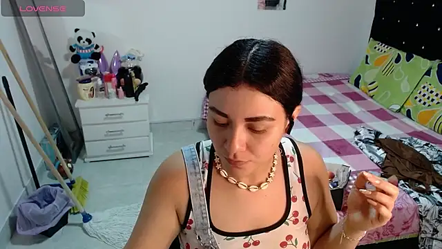 soniafuckboobs online show from June 2026 12:30:01 PM