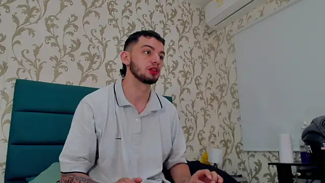 Michael magno online show from January 2025 04:38:01 PM