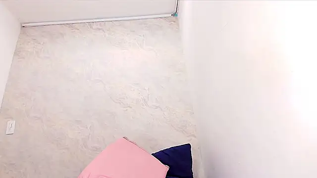 Snapshot of sofi_balvin chatting on February 2025 07:19:02 PM sofi balvin online show from February 2025 07:19:02 PM