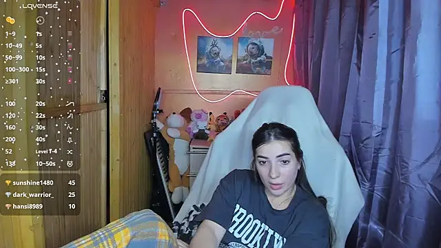 Snapshot of Fiery_Brunette_ chatting on February 2025 07:34:01 AM Fiery Brunette online show from February 2025 07:34:01 AM