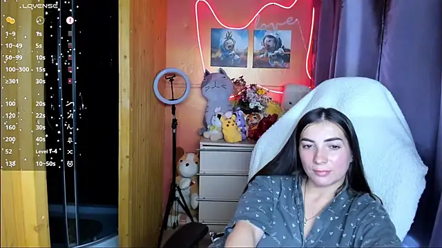 Snapshot of Fiery_Brunette_ chatting on September 2025 07:58:01 AM Fiery Brunette online show from September 2025 07:58:01 AM