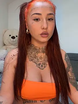 Coco-Love online show from November 2025 01:44:01 PM