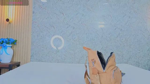 sabrina shark  online show from December 2025 01:44:01 AM