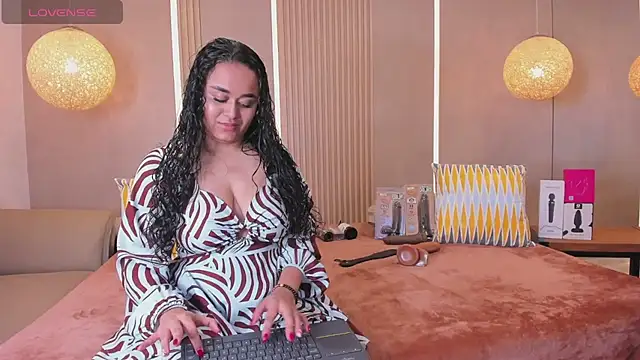 sabrina shark  online show from March 2026 02:48:01 AM