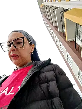  amanda seyfried19 online show from February 2026 04:05:02 PM