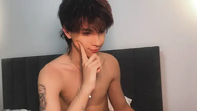 k0sta  online show from February 2025 05:03:02 AM