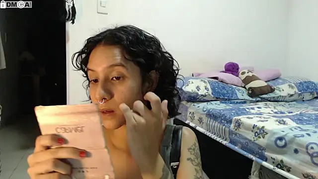 Snapshot of AlinaWoolf_ chatting on September 2025 11:38:02 PM AlinaWoolf  online show from September 2025 11:38:02 PM