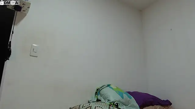 AlinaWoolf  online show from November 2025 03:06:01 AM