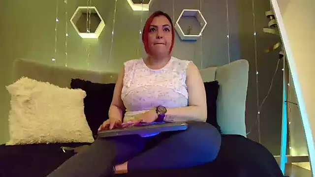 Snapshot of Sammy_owens_ chatting on January 2025 12:24:01 PM Sammy owens online show from January 2025 12:24:01 PM