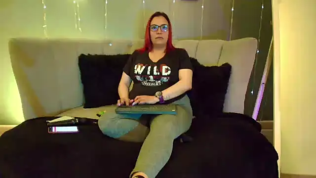 Snapshot of Sammy_owens_ chatting on February 2025 12:35:02 PM Sammy owens online show from February 2025 12:35:02 PM