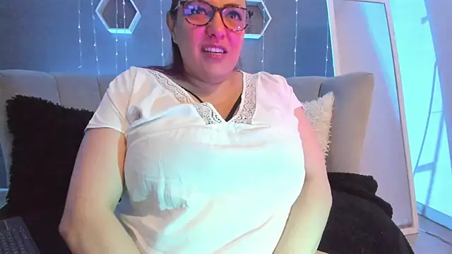 Snapshot of Sammy_owens_ chatting on March 2025 12:30:02 PM Sammy owens online show from March 2025 12:30:02 PM