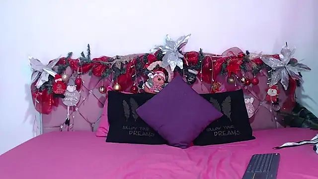 Snapshot of Cataleya_divine chatting on December 2025 11:04:02 AM Cataleya divine online show from December 2025 11:04:02 AM