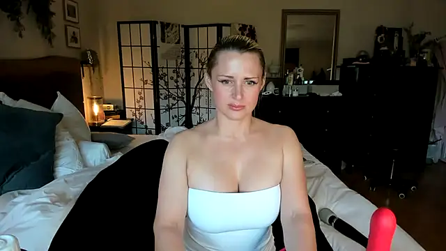 Snapshot of AlwaysAffirming chatting on September 2025 09:27:02 PM AlwaysAffirming online show from September 2025 09:27:02 PM