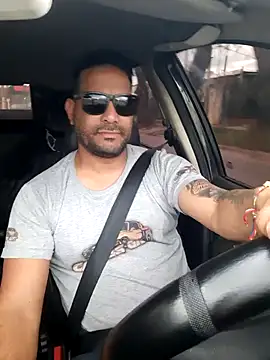 Snapshot of hecwil8 chatting on September 2025 11:45:01 AM hecwil8 online show from September 2025 11:45:01 AM