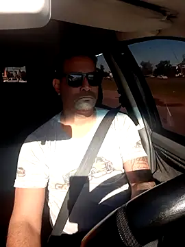 Snapshot of hecwil8 chatting on November 2025 11:20:01 AM hecwil8 online show from November 2025 11:20:01 AM