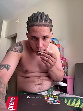 flakoGang online show from July 2026 04:36:02 PM
