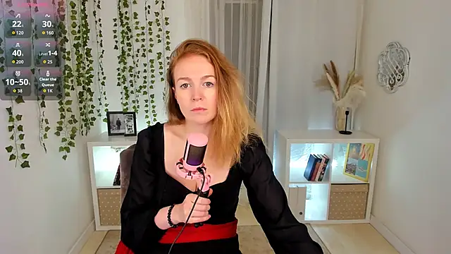 Asha Glooom online show from October 2025 06:20:01 PM