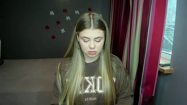 IsabellaBler online show from January 2026 12:44:02 PM