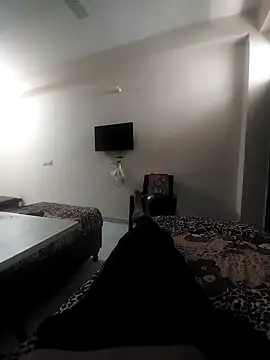 amitdeb143 online show from October 2025 07:19:02 AM