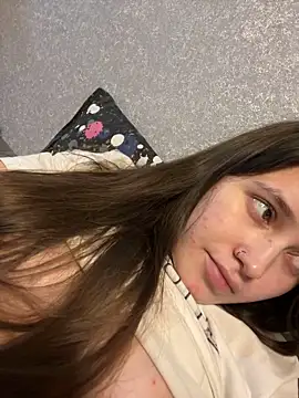 Snapshot of Angel__lika chatting on January 2025 07:13:01 PM Angel  lika online show from January 2025 07:13:01 PM