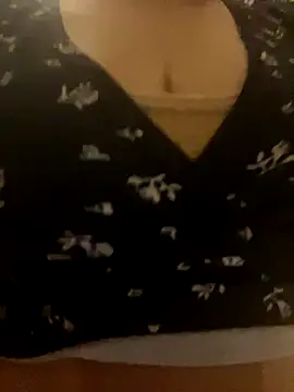 Snapshot of Angel__lika chatting on September 2025 10:10:02 PM Angel  lika online show from September 2025 10:10:02 PM