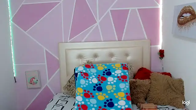 Snapshot of AngeDrty chatting on November 2025 04:06:02 PM AngeDrty online show from November 2025 04:06:02 PM