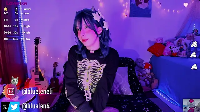 Snapshot of bluelen chatting on February 2025 11:23:02 AM bluelen online show from February 2025 11:23:02 AM