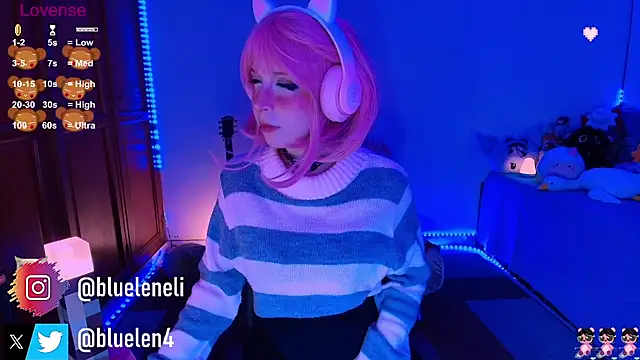 Snapshot of bluelen chatting on September 2025 08:49:02 AM bluelen online show from September 2025 08:49:02 AM