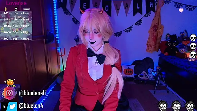 Snapshot of bluelen chatting on October 2025 08:16:02 AM bluelen online show from October 2025 08:16:02 AM