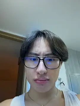 SrLuis18 online show from March 2026 04:45:02 AM