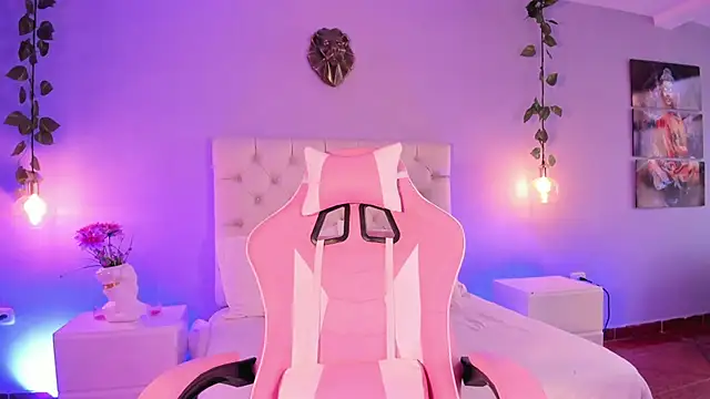 Snapshot of Brann_tadzio chatting on January 2025 01:14:01 PM Brann tadzio online show from January 2025 01:14:01 PM