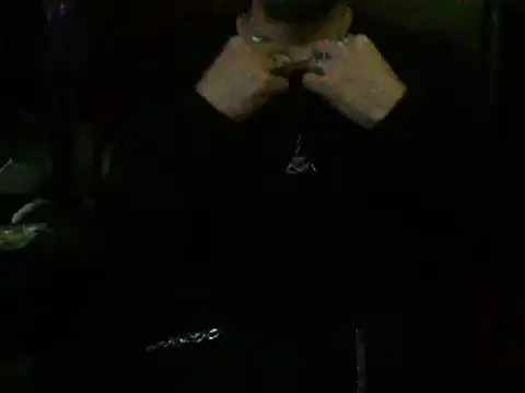 mrdemoncrowly online show from April 2026 03:33:01 AM