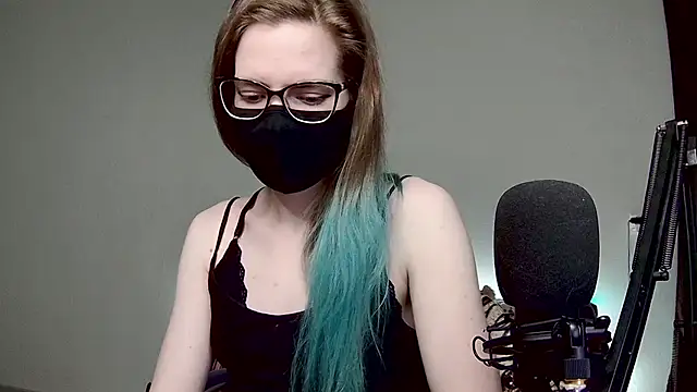 Snapshot of amber_candyfloss chatting on February 2025 01:32:01 AM amber candyfloss online show from February 2025 01:32:01 AM