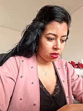 Snapshot of Emily_Wane chatting on July 2026 04:09:01 PM Emily Wane online show from July 2026 04:09:01 PM