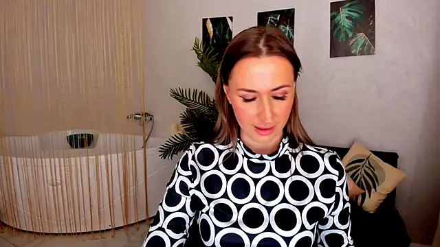 PassionGlow online show from April 2026 07:58:01 PM