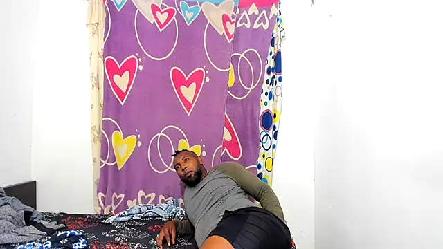 Snapshot of 1mateobigcook chatting on November 2025 03:06:02 AM 1mateobigcook online show from November 2025 03:06:02 AM